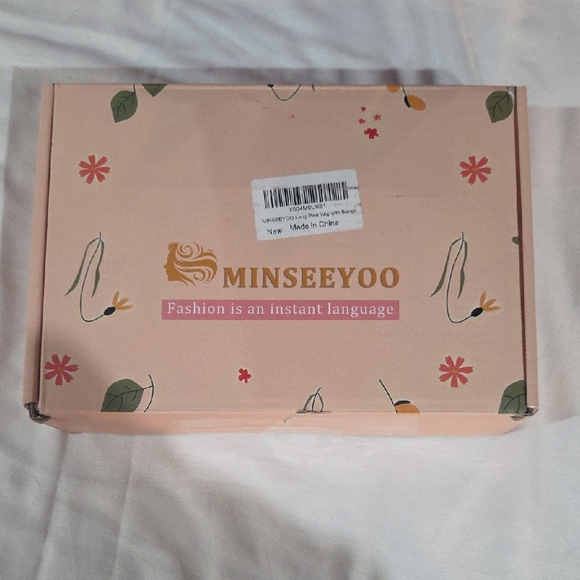 26 Inch Natural Looking Heat Resistant Synthetic Light Pink Wavy Wig with Bangs - Picture 7 of 7